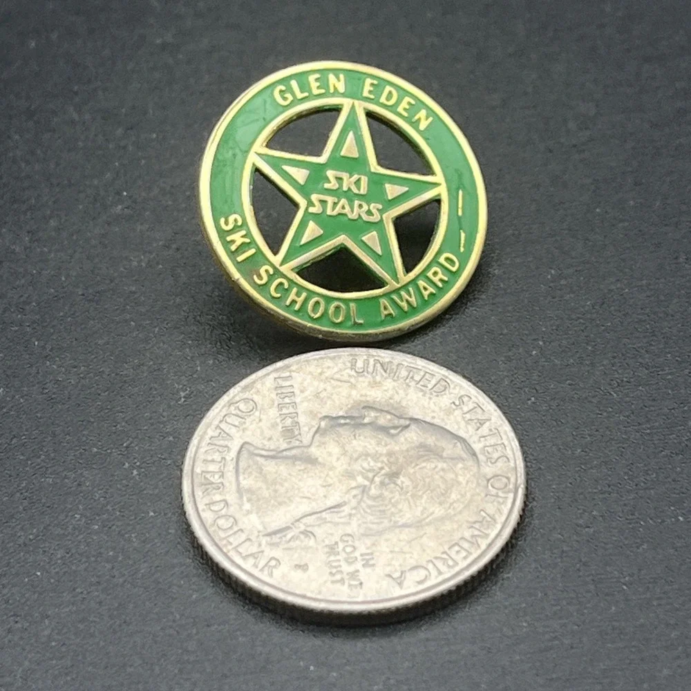 Glen Eden Ski School‎ Award Ski Stars Lapel Hat Pin